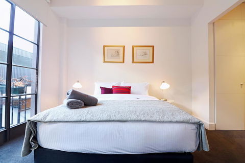 Majorca Magic On Flinders Lane - Rejuvenate Stays - Accommodation Broome 13