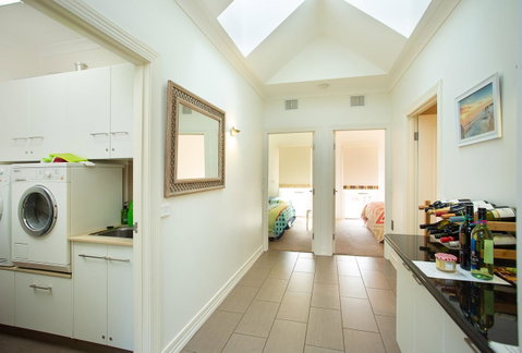 Austral Place 88 Via Merri River - Accommodation Broome 4