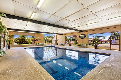 Lakeside Country Club - Accommodation Broome 2
