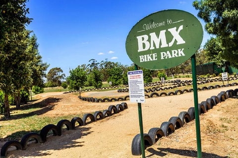 Lakeside Country Club - Accommodation Broome 4