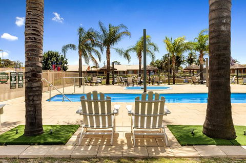 Lakeside Country Club - Accommodation Broome 3