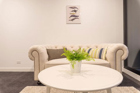 Astrina 2 Bed 2 Bath Apartment - Accommodation Broome 2