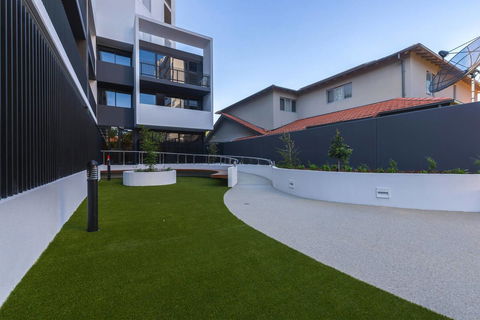 Astrina 2 Bed 2 Bath Apartment - Accommodation Broome 13