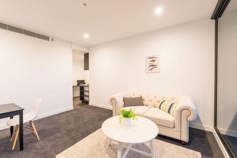 Astrina 2 Bed 2 Bath Apartment - Accommodation Broome 1
