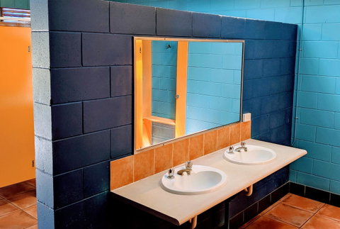 Cool Bananas Backpackers - Accommodation Broome 12