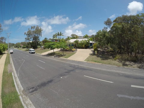 Cool Bananas Backpackers - Accommodation Broome 1