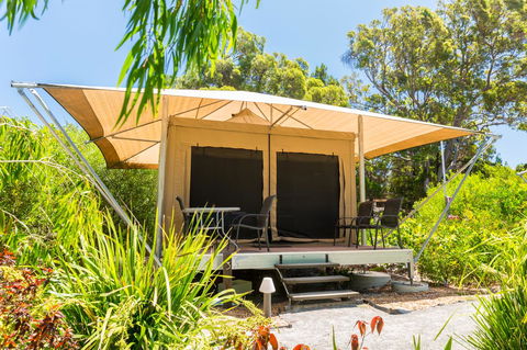 Castaways Moreton Island - Accommodation Broome 0
