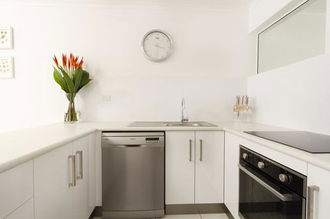 The White House Port Douglas - Accommodation Broome 10