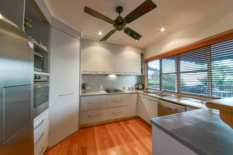 Bella Vista On Nara Pets Welcome - Accommodation Broome 18