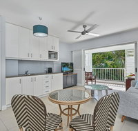 Couples private spa beach getaway - Accommodation Broome