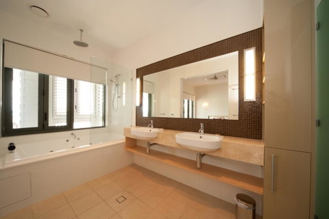 The Boathouse Apartments - Accommodation Broome 16