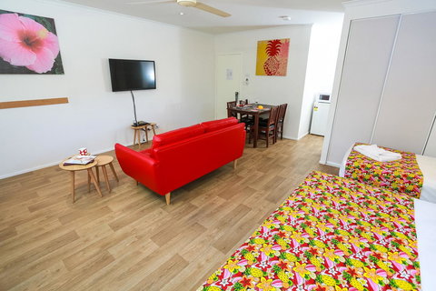 Port Douglas Motel - Accommodation Broome 7