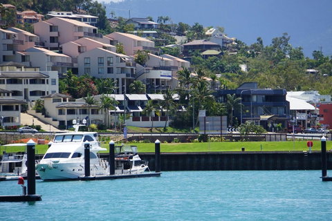 Airlie Seaview Apartments - Accommodation Broome 9