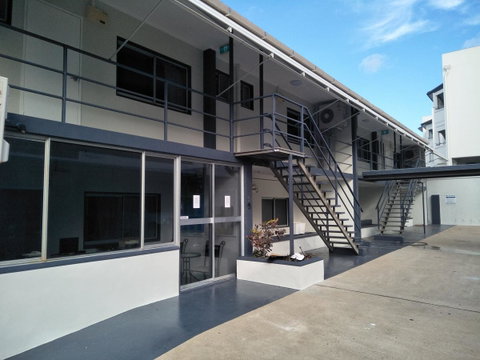 Airlie Seaview Apartments - Accommodation Broome 21