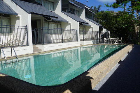 Airlie Seaview Apartments - Accommodation Broome 5
