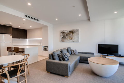 Iconic Kirra Beach Resort - Accommodation Broome 4