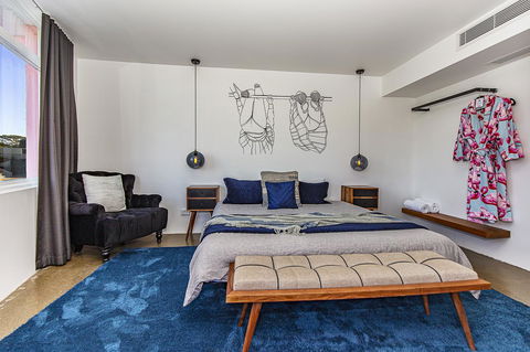 The Pink Hotel Coolangatta - Accommodation Broome 10