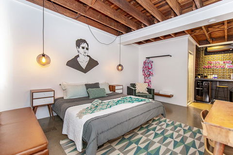 The Pink Hotel Coolangatta - Accommodation Broome 24