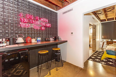 The Pink Hotel Coolangatta - Accommodation Broome 20