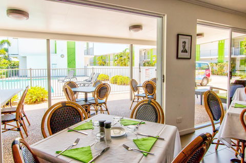 Mackay Oceanside Central Hotel Official - Accommodation Broome 4