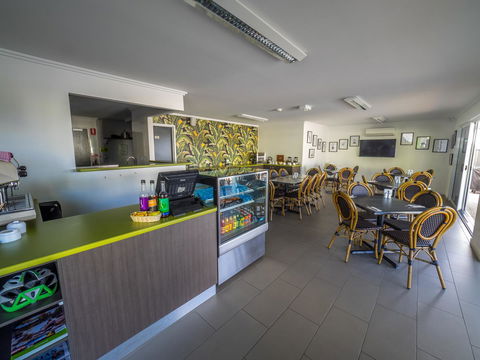 Mackay Oceanside Central Hotel Official - Accommodation Broome 31