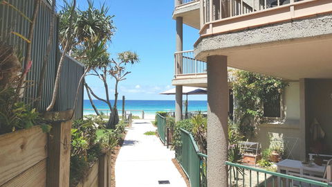Sanctuary Beach Retreat - Accommodation Broome 0
