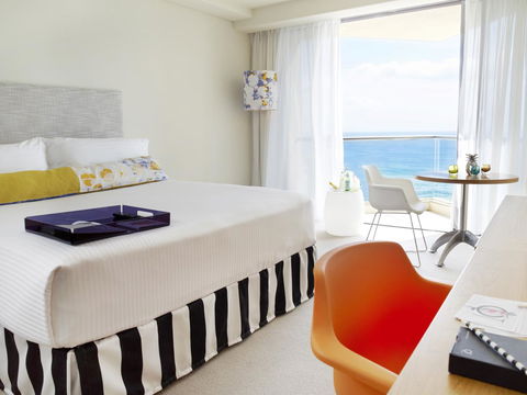 QT Gold Coast - Accommodation Broome 8