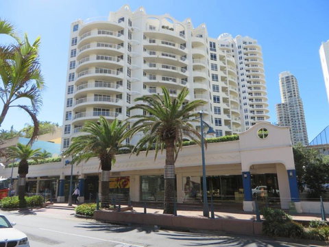 APR Private SUITES MOROC By The Beach - Accommodation Broome 9