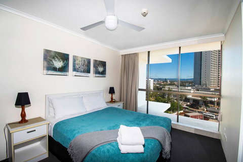 Seacrest Beachfront Apartments Surfers Paradise - Accommodation Broome 27