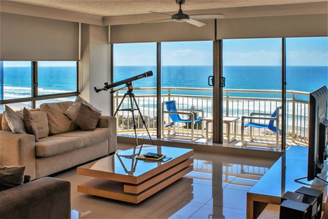 Seacrest Beachfront Apartments Surfers Paradise - Accommodation Broome 30