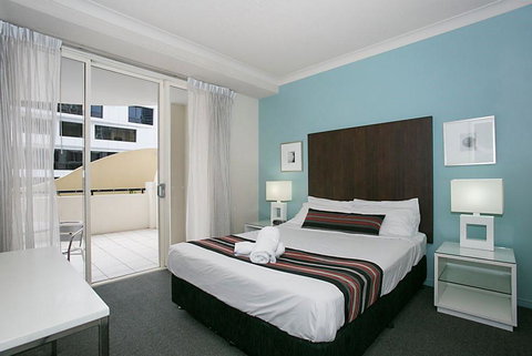 Towers Of Chevron - Private Apartment - Accommodation Broome 1