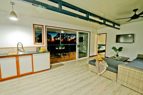 The Summit 1770 - Accommodation Broome 5