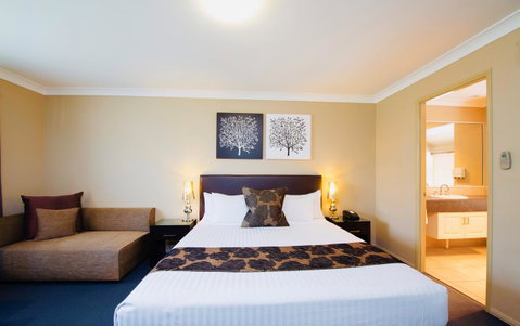 Ambassador On Ruthven - Accommodation Broome 16