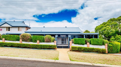 Ambassador On Ruthven - Accommodation Broome 33