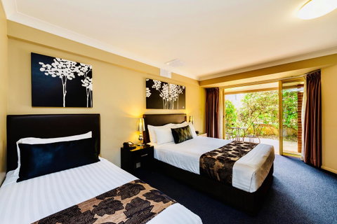 Ambassador On Ruthven - Accommodation Broome 1
