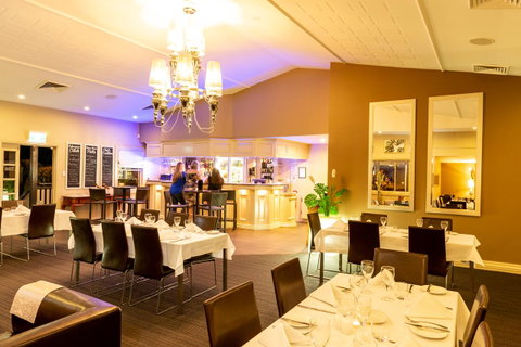 Ambassador On Ruthven - Accommodation Broome 9