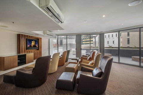 Evolution Apartments - Accommodation Broome 4