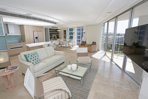 Oceans Mooloolaba - Accommodation Broome 5