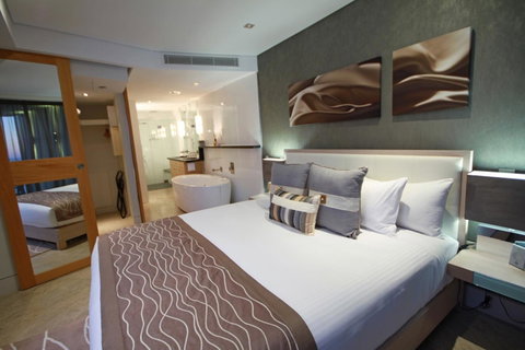 Oceans Mooloolaba - Accommodation Broome 14