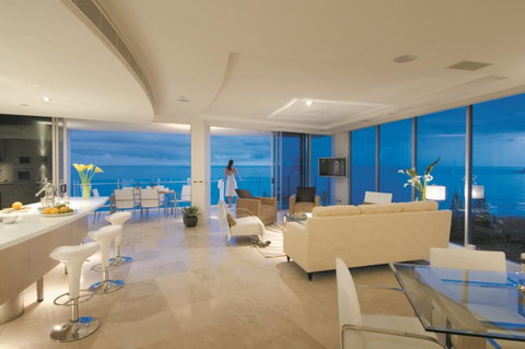 Oceans Mooloolaba - Accommodation Broome 0