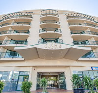 Central Cosmo Apartment Hotel - Accommodation Broome