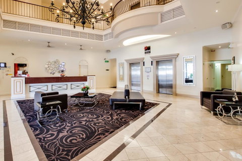 Central Cosmo Apartment Hotel - Accommodation Broome 3