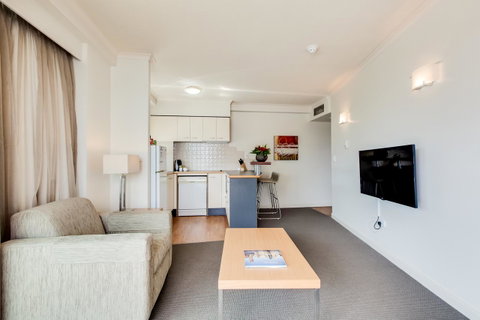 Central Cosmo Apartment Hotel - Accommodation Broome 30