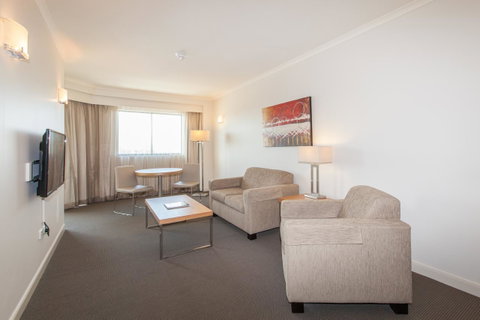 Central Cosmo Apartment Hotel - Accommodation Broome 16