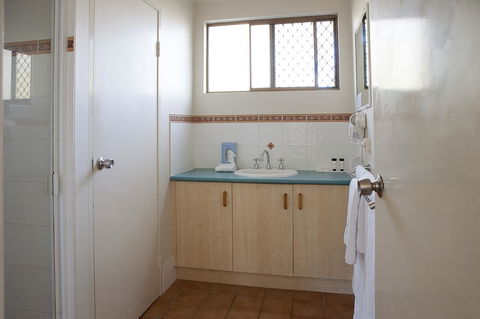 Kondari Hotel - Accommodation Broome 36