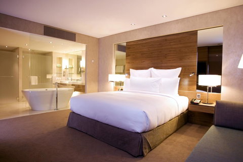 Hilton Brisbane - Accommodation Broome 7