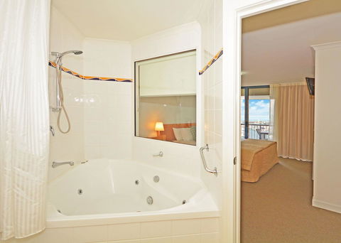 Mantra Hervey Bay - Accommodation Broome 24