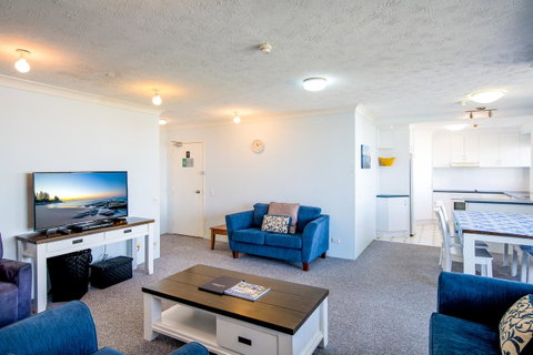 Burgess @ Kings Beach Apartments - Accommodation Broome 28