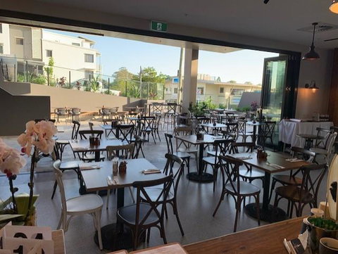 Essence Suites Taringa - Accommodation Broome 6