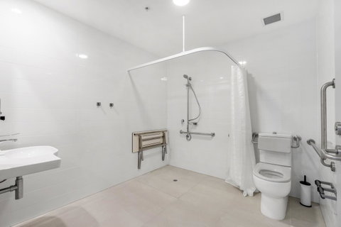 Essence Suites Taringa - Accommodation Broome 13